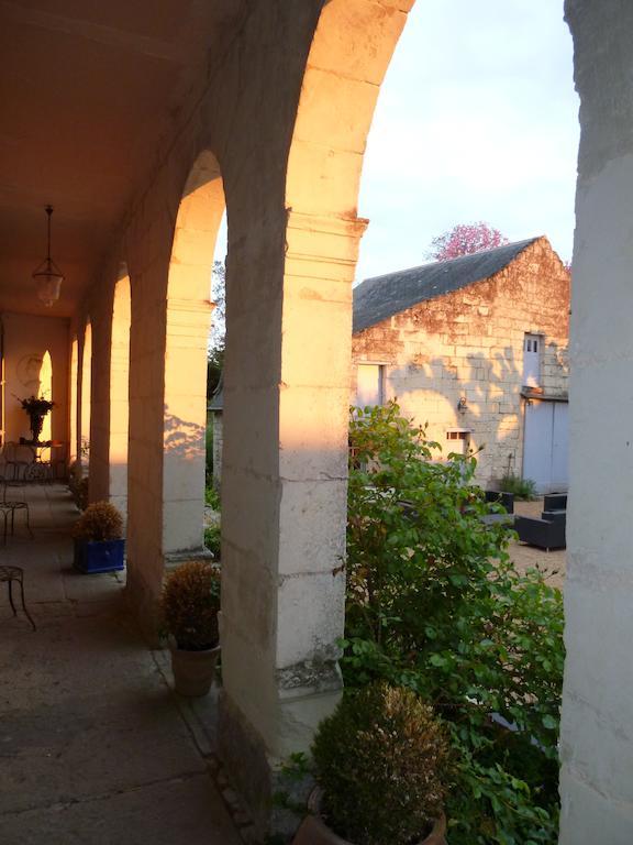 Bed and Breakfast Manoir De Boisairault Le Coudray-Macouard Exterior foto
