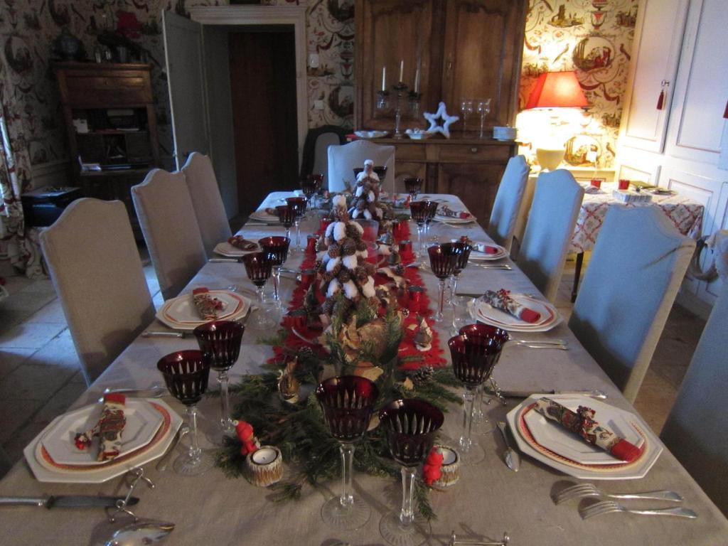 Bed and Breakfast Manoir De Boisairault Le Coudray-Macouard Exterior foto